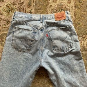 LEVIS LOW PRO JEANS size 28